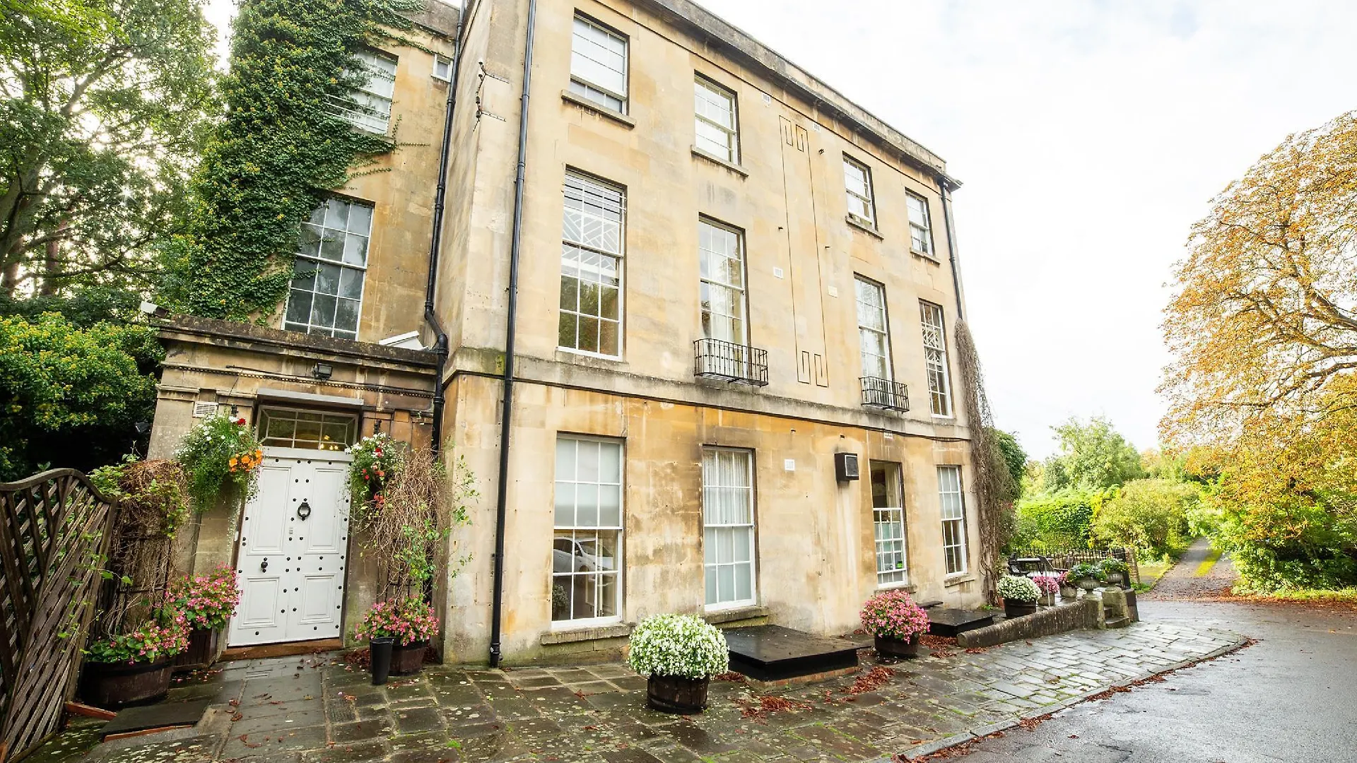 Bailbrook House Hotel, Bath 4*,  United Kingdom